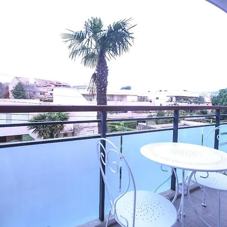 דירה Madras Furnished Flat *