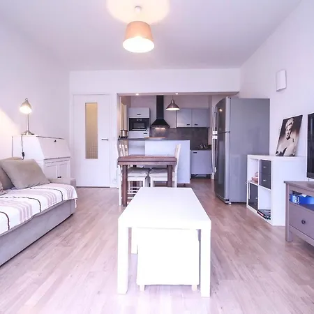 Madras Furnished Flat דירה *